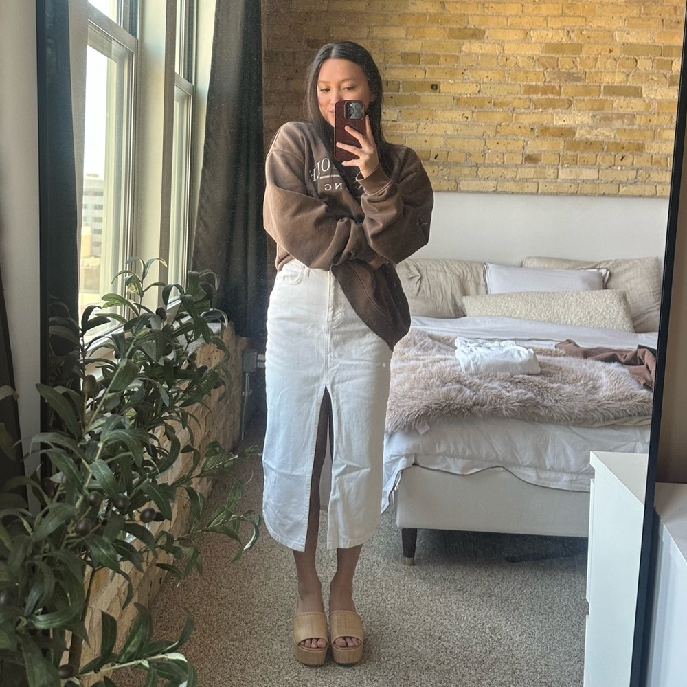 BDG White Slit Denim Midi-Skirt